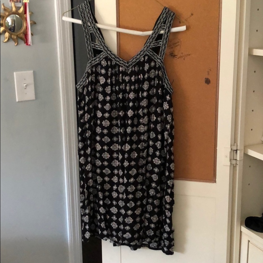 very short dress or tank top